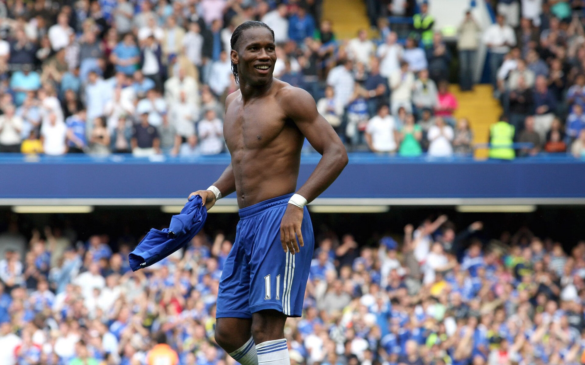 开云体育登入-《粉丝狂欢嘉年华:线下活动让电竞更温暖》,粉丝线上活动有哪些